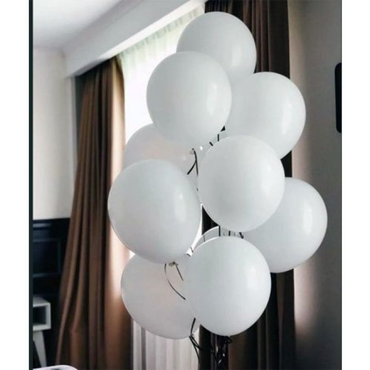 Фонтан шаров "Облако" в Старом Осколе