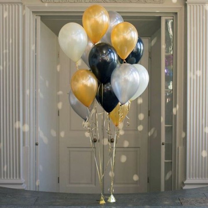 Фонтан шаров "Фаерворк" в Старом Осколе