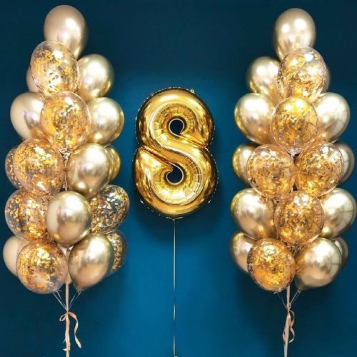 Цифра с фонтанами шаров  в Старом Осколе