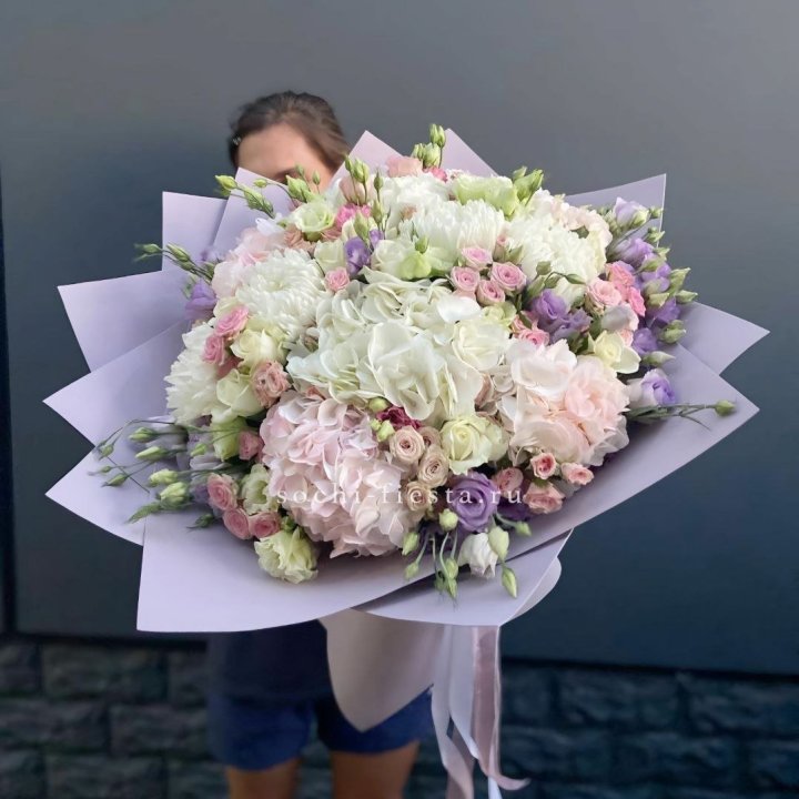 Макси-букет "Флоренция" в Старом Осколе