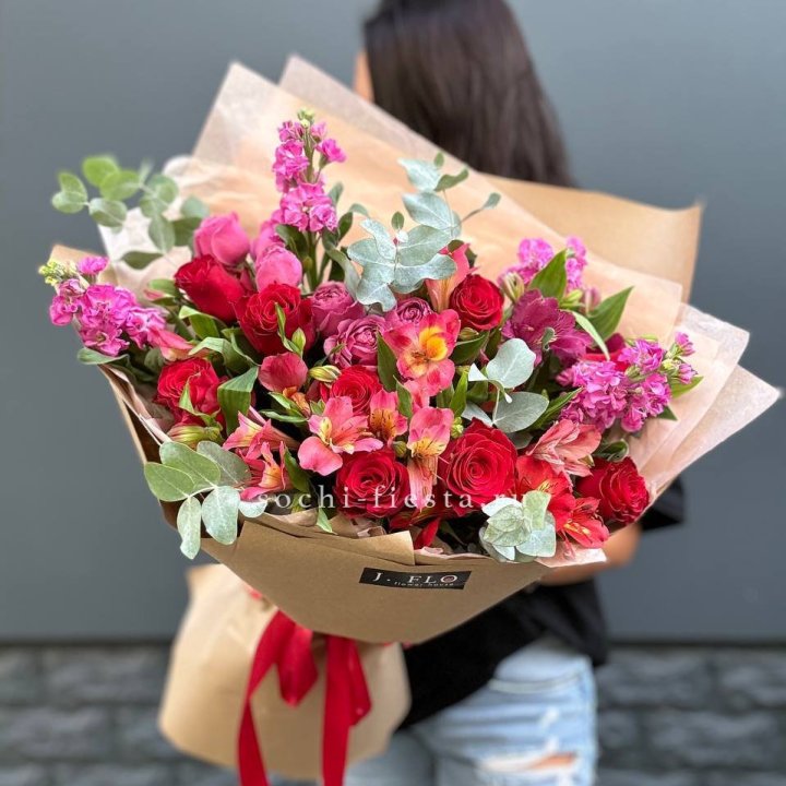 Дизайнерский букет №3 в Старом Осколе