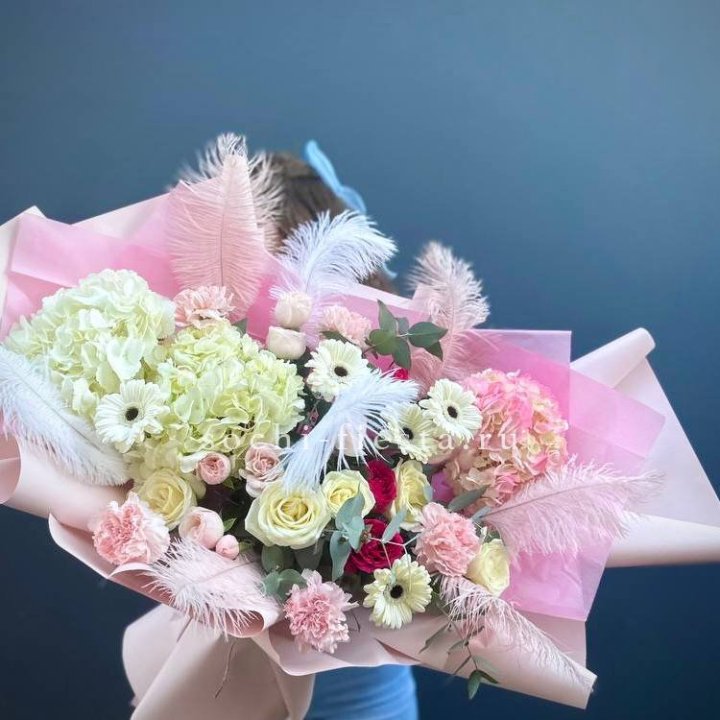 Дизайнерский букет "Валенсия-3" в Старом Осколе