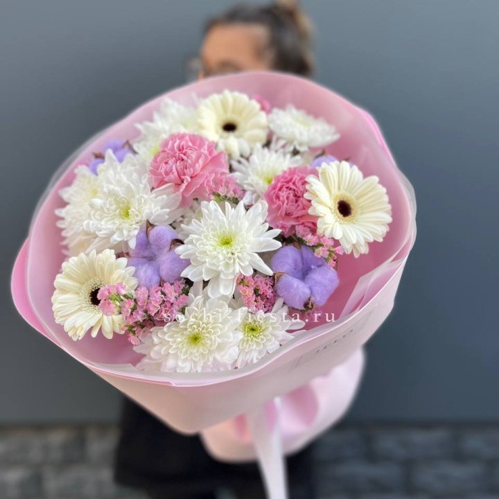 Букет цветов "Пинк спринг" в Старом Осколе