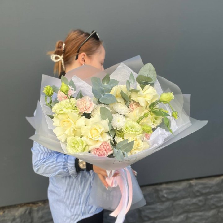  Букет  "Тонкая луна" в Старом Осколе