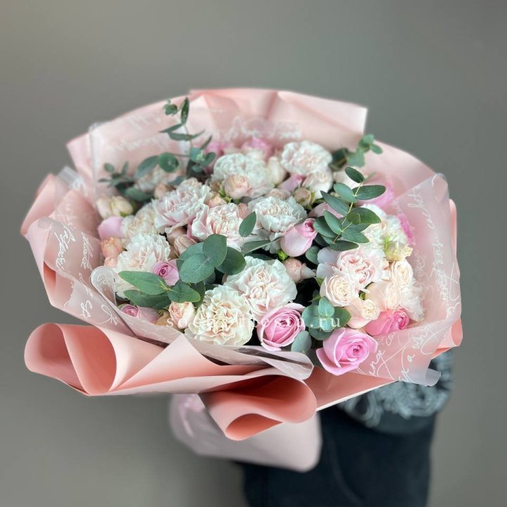  Букет  "Любовь в её глазах" в Старом Осколе