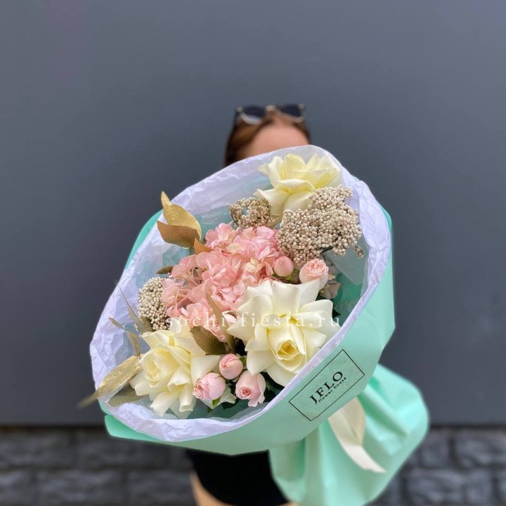 Букет "Белые ночи" в Старом Осколе