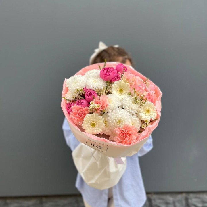 Букет "Лилиана" с доставкой в Старом Осколе