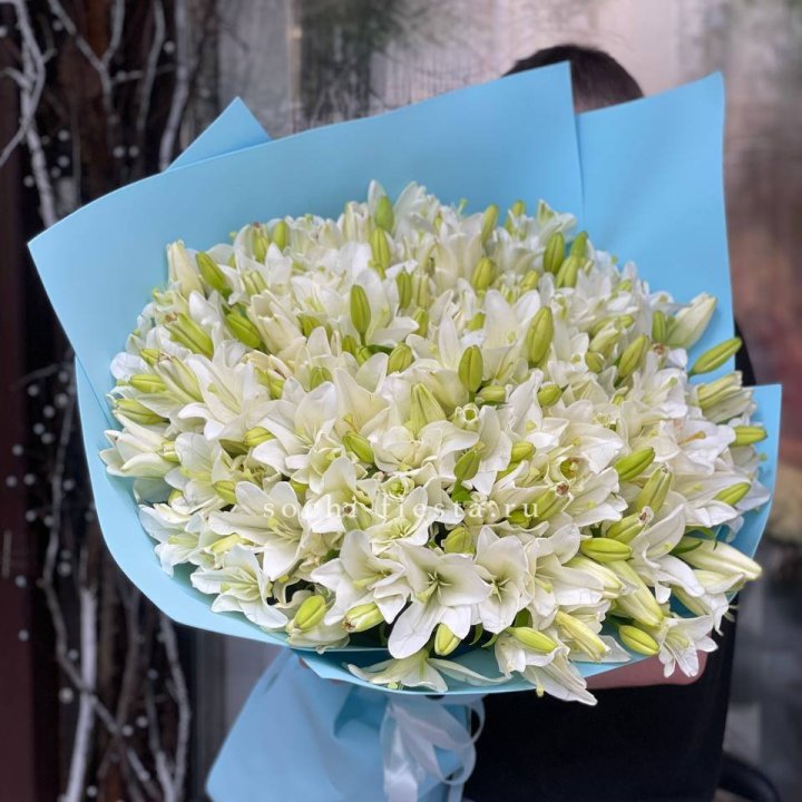 51 лилия в оформлении в Старом Осколе