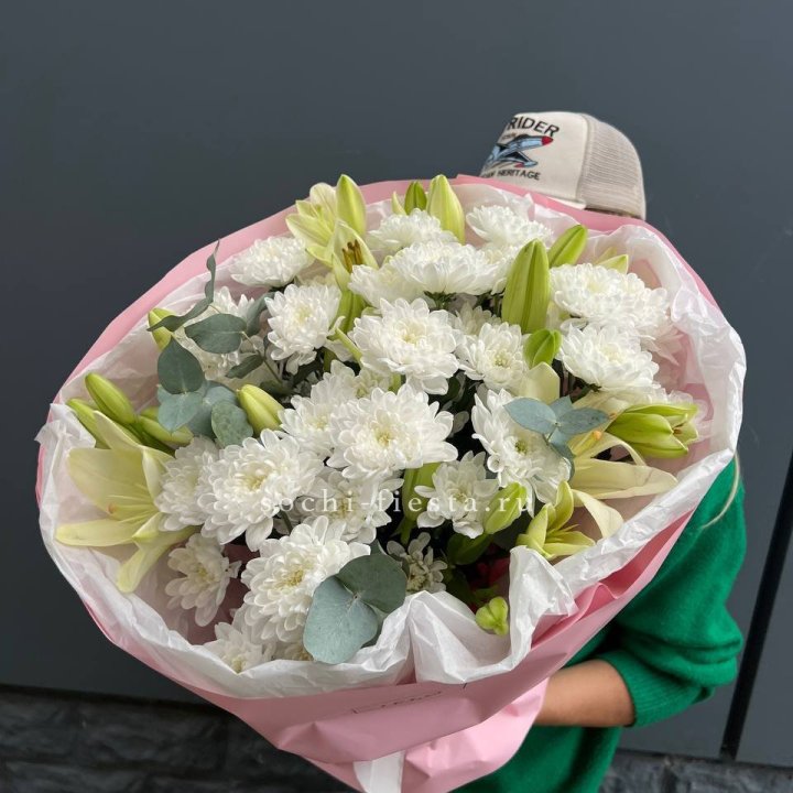  Букет  хризантемы и лилии с доставкой в Старом Осколе