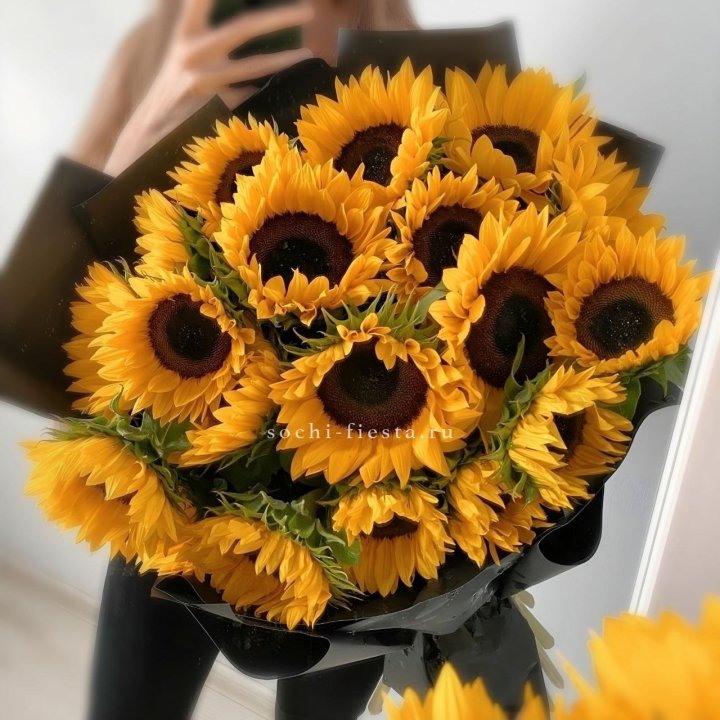 Букет подсолнухов "Гига" в Старом Осколе