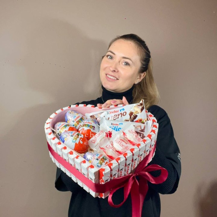 Подарочный набор сердце с Киндерами в Старом Осколе