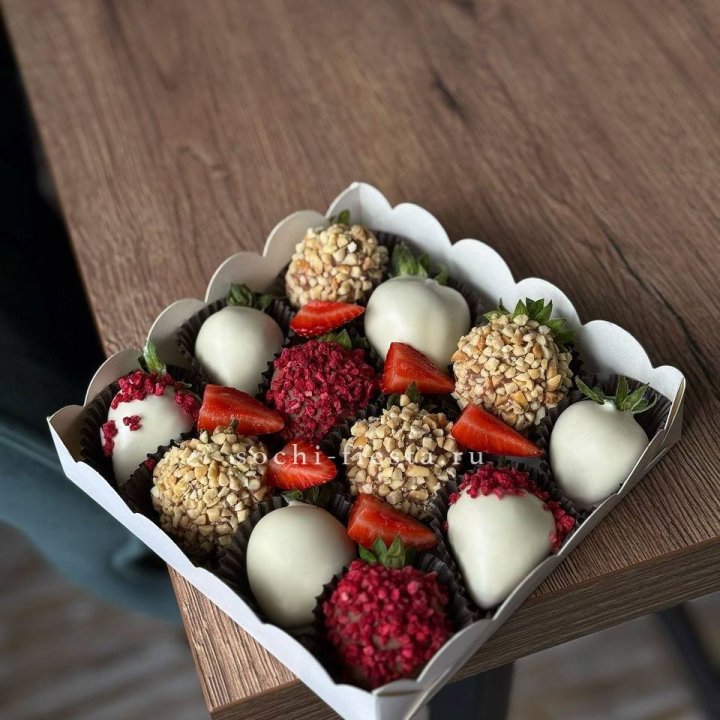 Клубника в шоколаде 12 ягод №2 в Старом Осколе