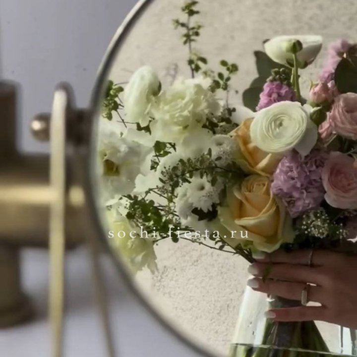 Цветочная подписка "Пакет средний" в Старом Осколе