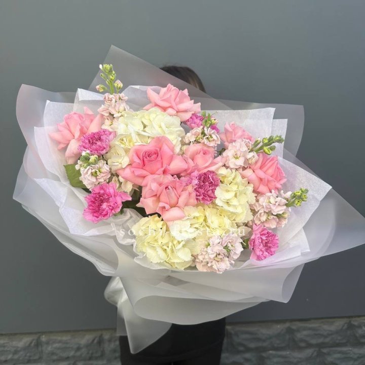  Букет "Эмеджи" в Старом Осколе