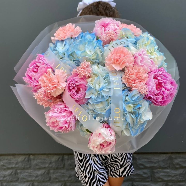  Букет "Инфинити" в Старом Осколе