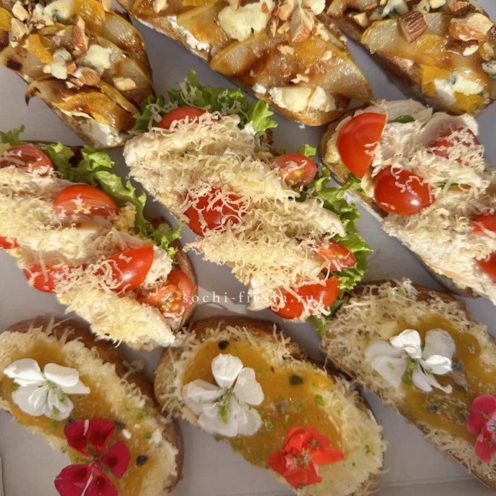 Брускетта «3 вкуса» в Старом Осколе