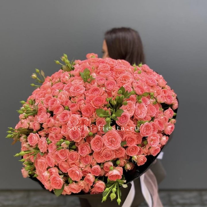 101 кустовая роза Барбадос в Старом Осколе