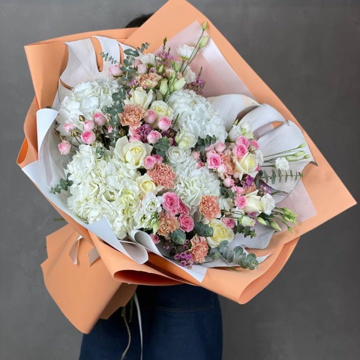 Макси-букет кремовый в Старом Осколе