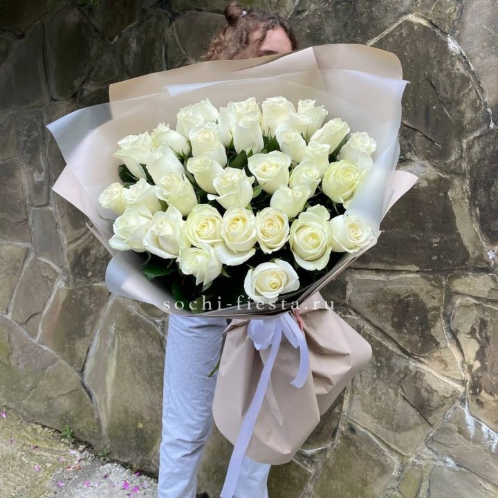 35 голландских роз в Старом Осколе