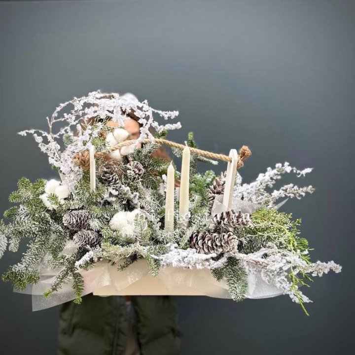 Новогодняя композиция  в Старом Осколе