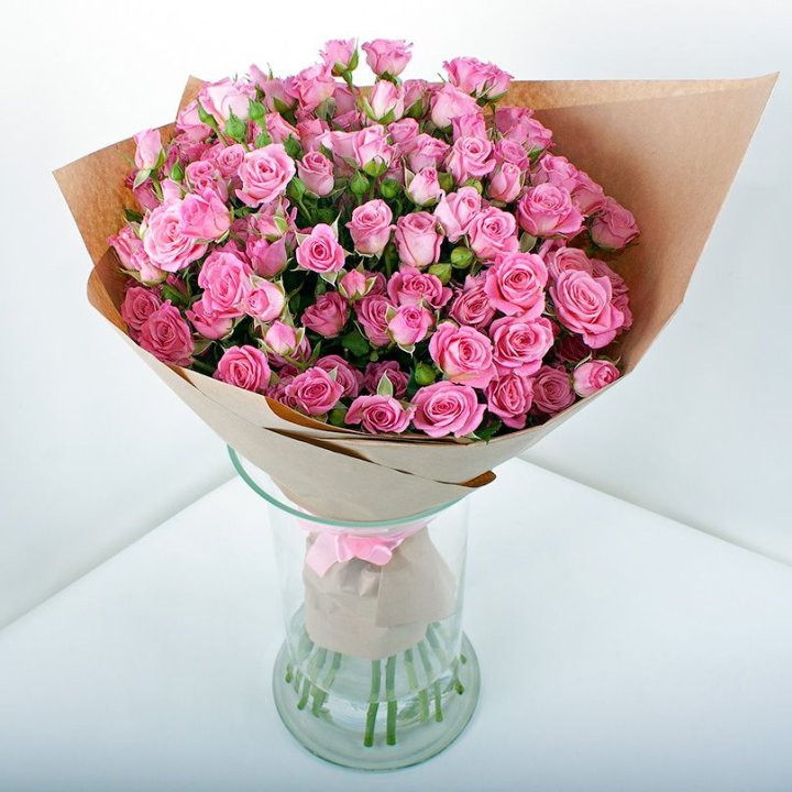 15 кустовых роз в Старом Осколе