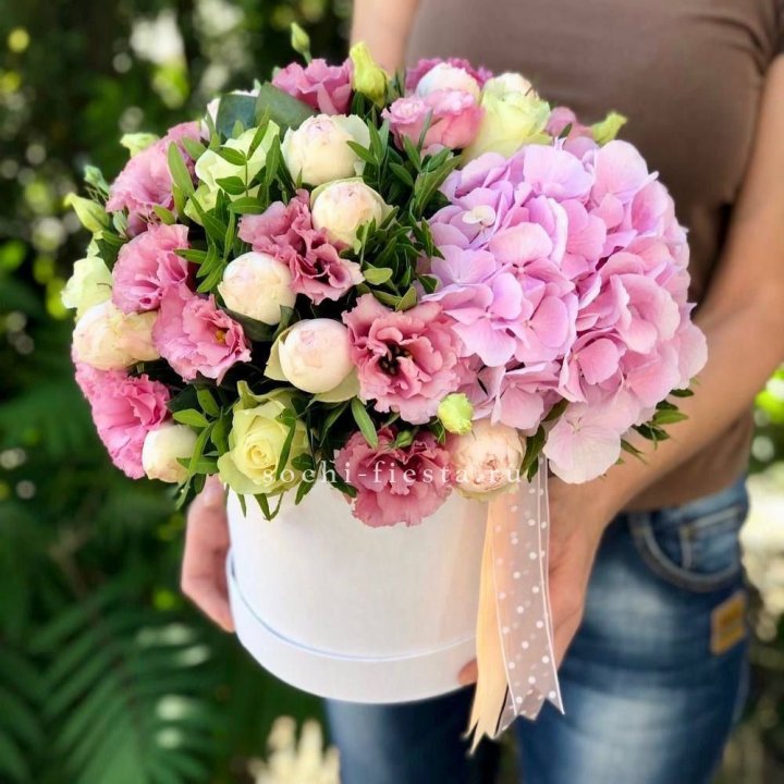 Дизайнерский цилиндр №2 в Старом Осколе