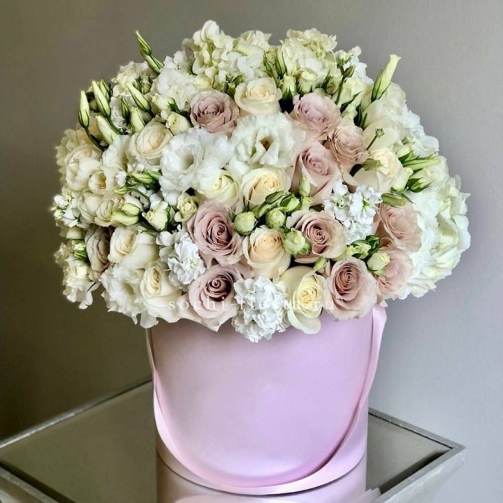 Цветочный бокс "Бриджит" в Старом Осколе