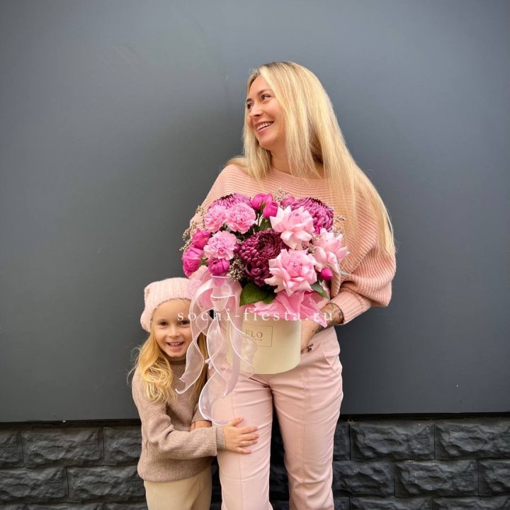 Цветочный бокс "Альба" в Старом Осколе