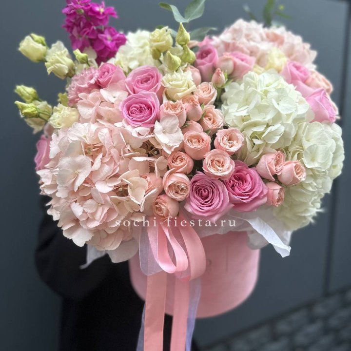 Цветочный бокс №2 в Старом Осколе