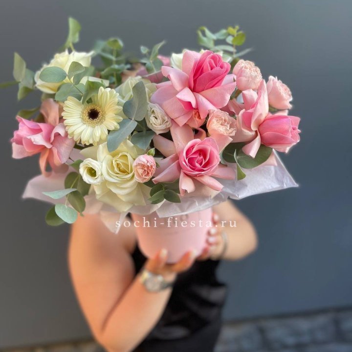  Коробочка  "Полу месяц" с доставкой в Старом Осколе