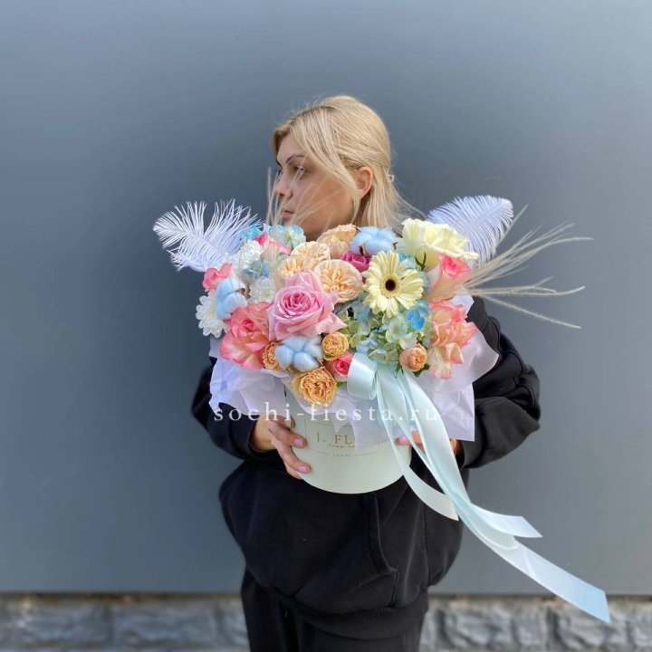 Бокс "Голубая нева" в Старом Осколе