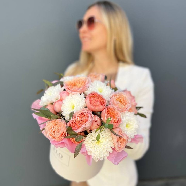 Нежная коробка с цветами в Старом Осколе