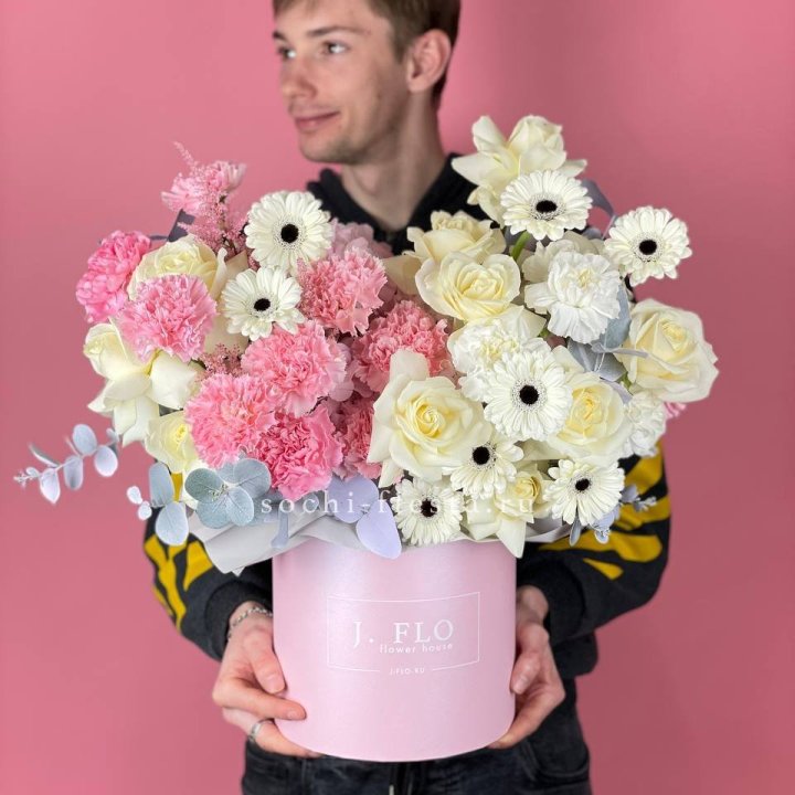 Дизайнерский бокс "Индира" с доставкой в Старом Осколе