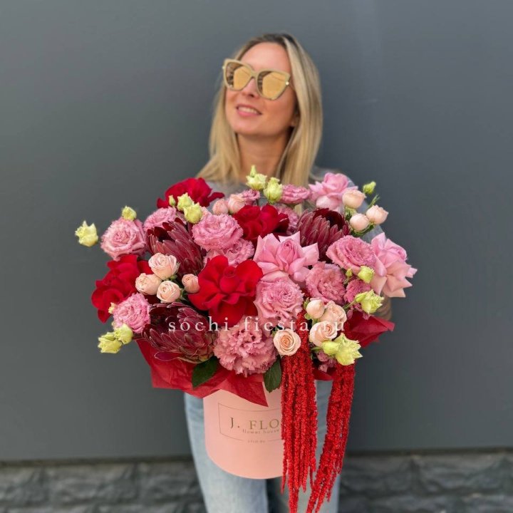 Дизайнерский цилиндр "Криотель" в Старом Осколе