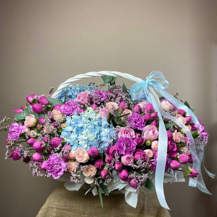 Авторская корзина "Лавандерия" в Старом Осколе