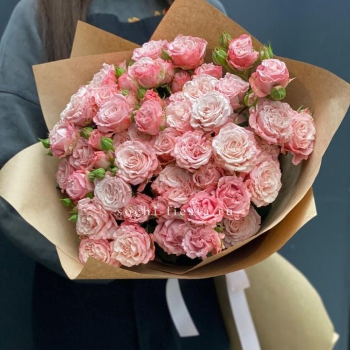 Пионовидные розы Bombastic №2 в Старом Осколе