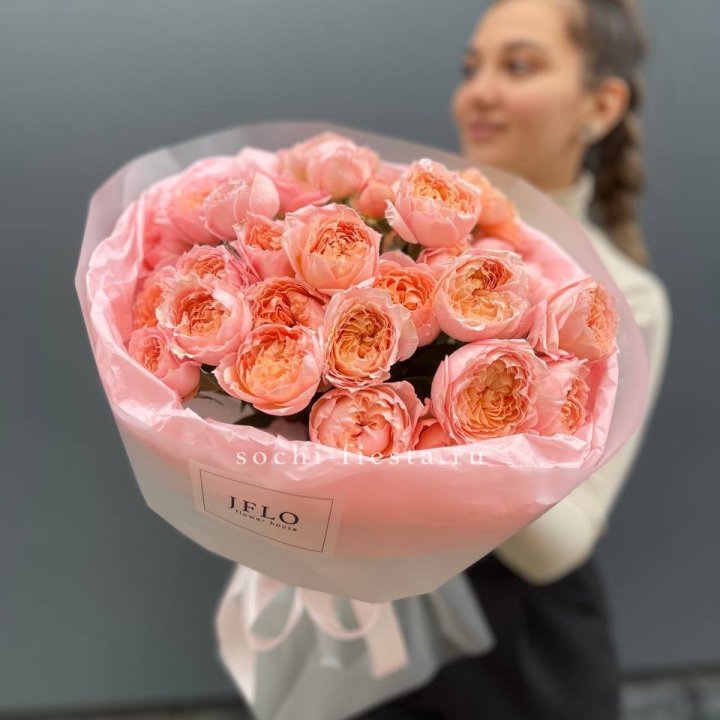 Букет из пионовидных роз Джульетта в Старом Осколе