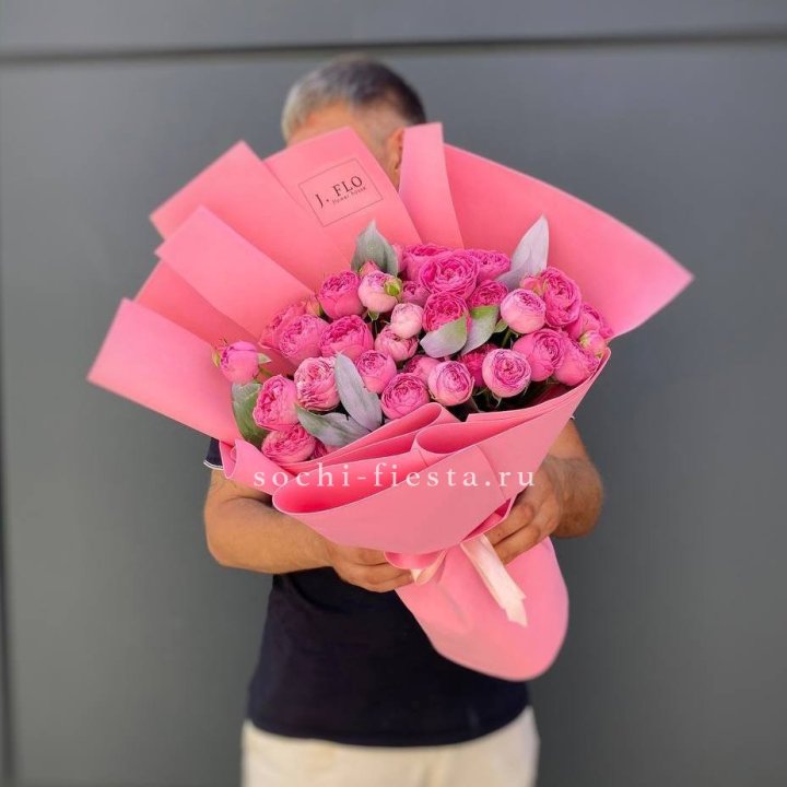 Пионовидные розы баблс №2 с доставкой в Старом Осколе