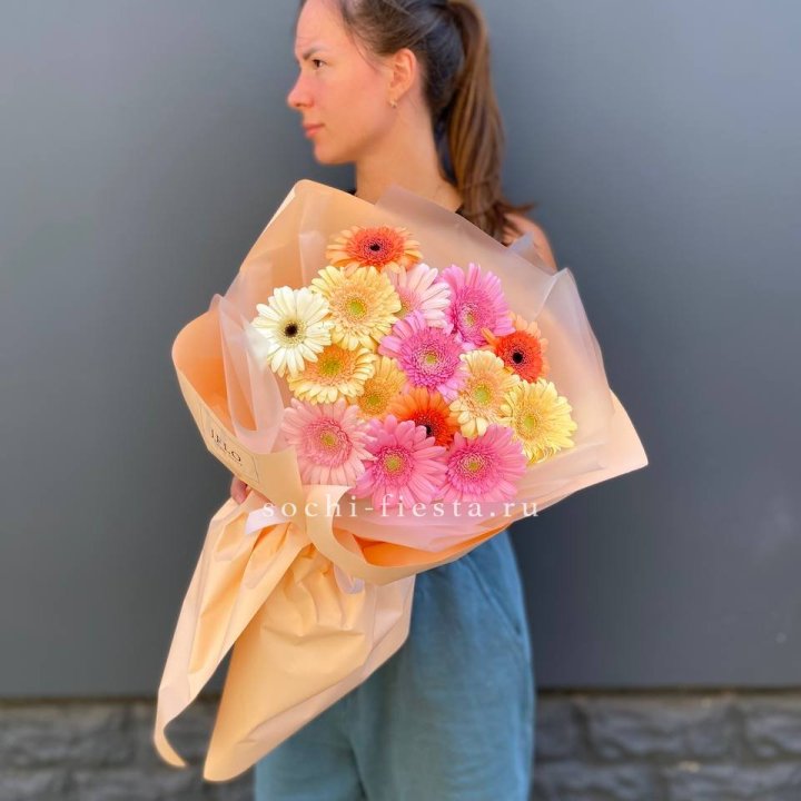 Букет разноцветных гербер в Старом Осколе