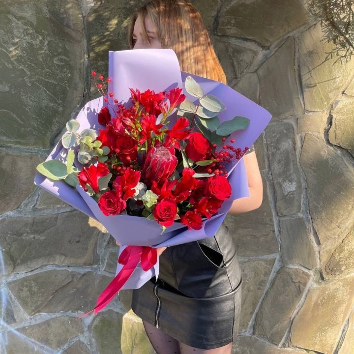 Букет c протеей "Алиса" в Старом Осколе