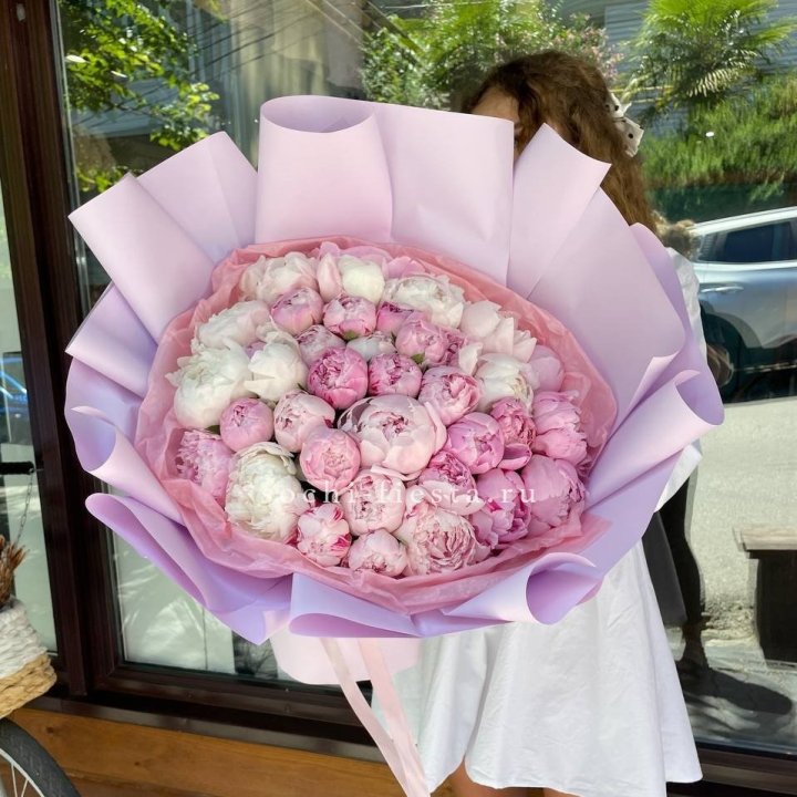 51 розовый пион в Старом Осколе