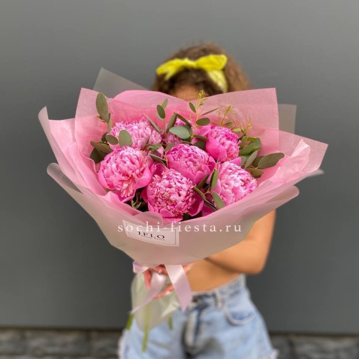 7 ярких пионов в оформлении в Старом Осколе