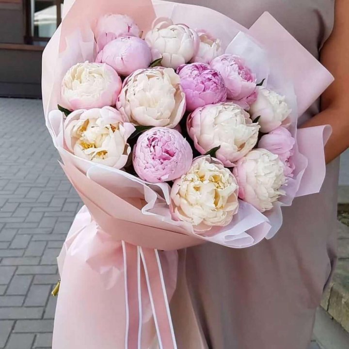 Букет пионов "Маршмелоу" в Старом Осколе