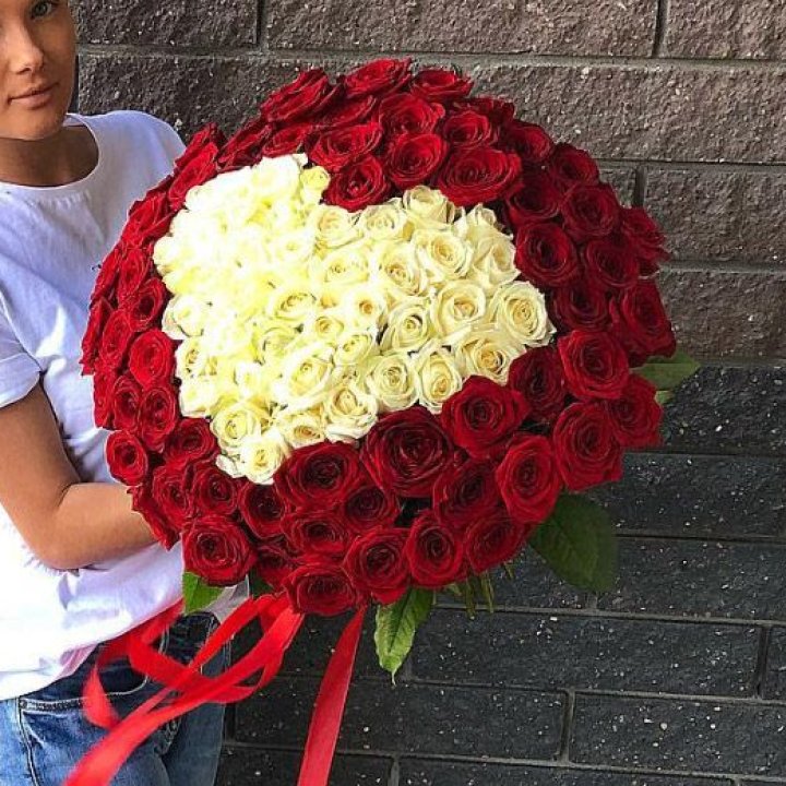 101 роза "Сердце" в Старом Осколе