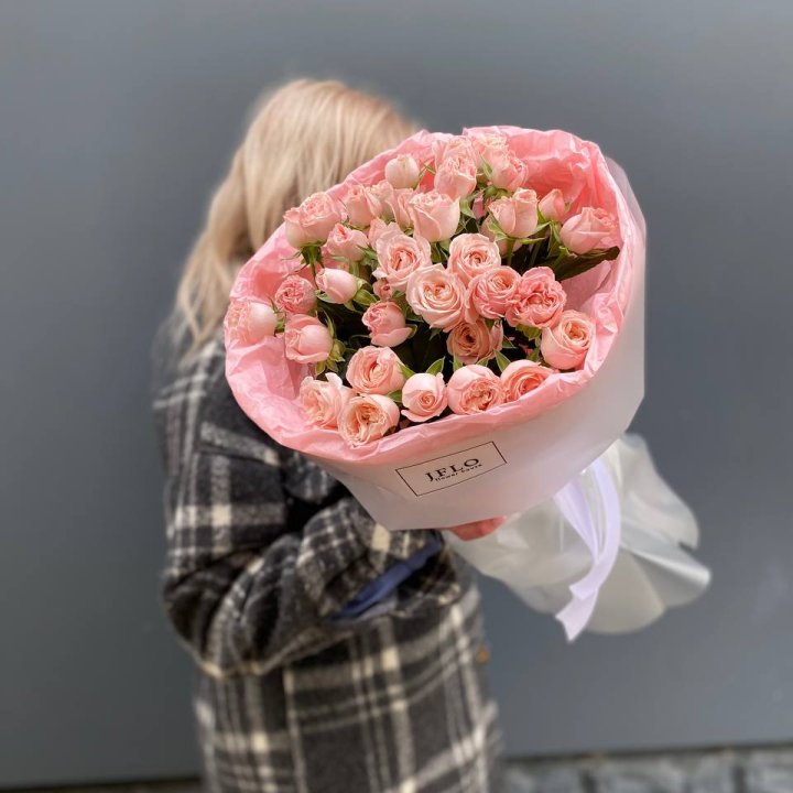 11 роз бомбастик в Старом Осколе