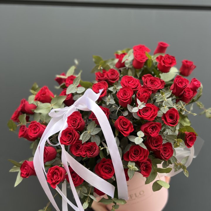 45 Красных роз в боксе "Сеньёрита" в Старом Осколе