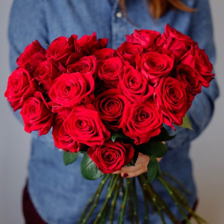 25 красных роз в Старом Осколе