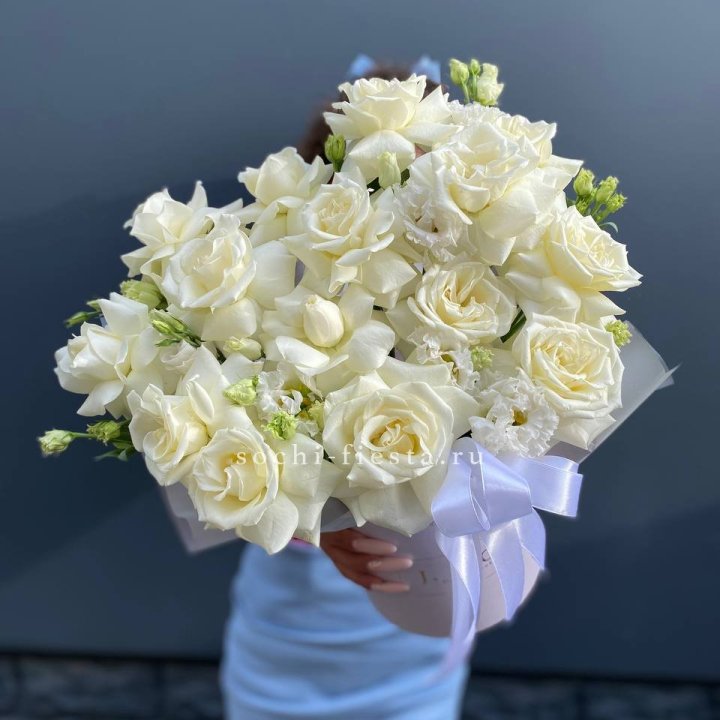 Коробка с цветами "Свен" в Старом Осколе