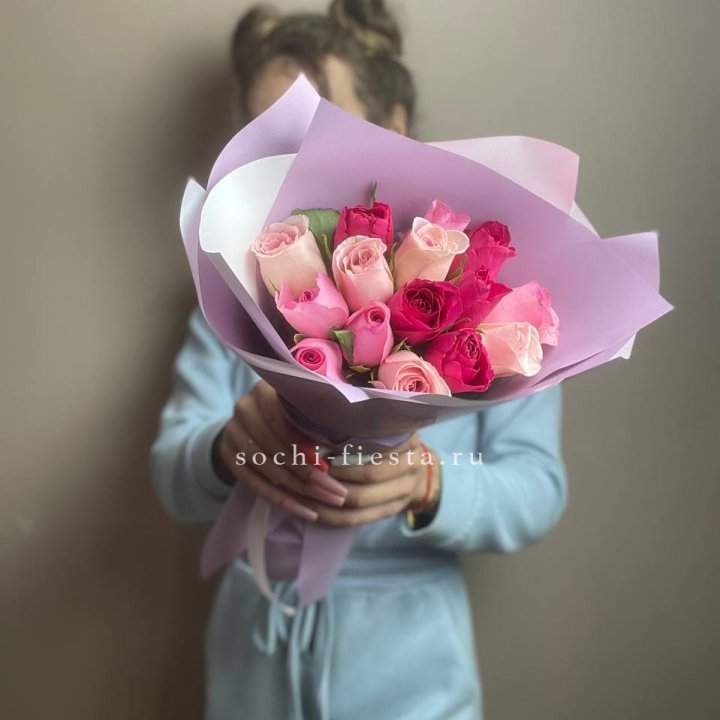 Букет из 15 роз Микс (Кения) в Старом Осколе