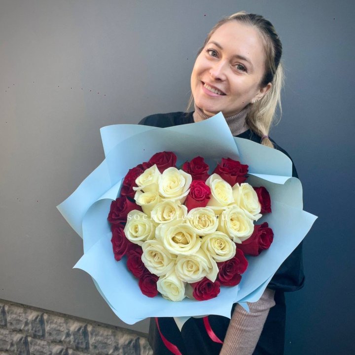 27 роз "Сердце" в Старом Осколе